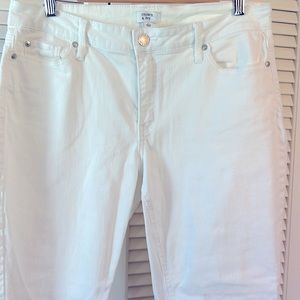 Crown & Ivy white jeans Size 12